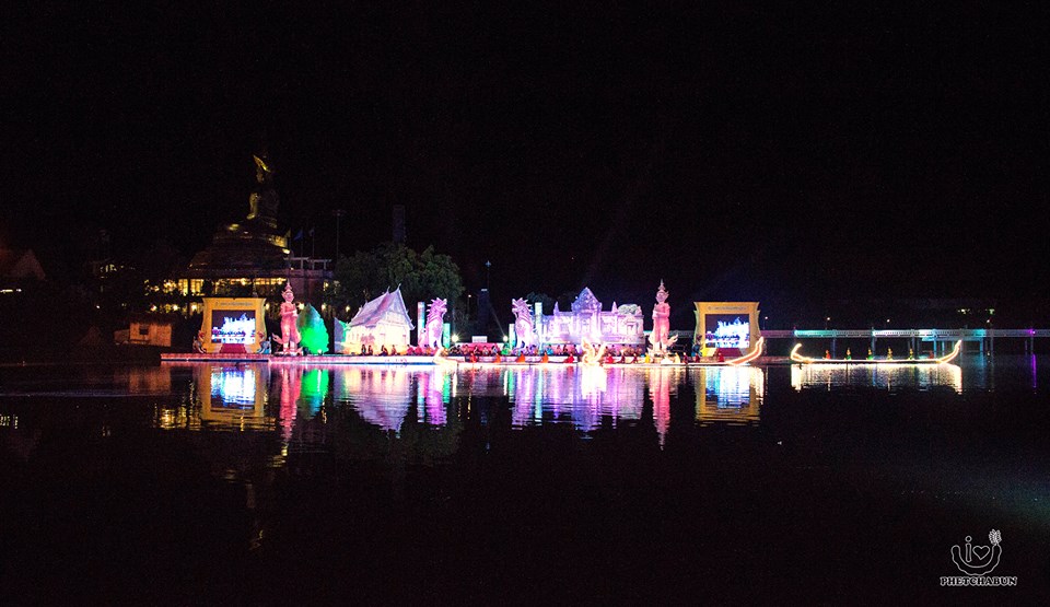 การแสดงแสงสีเสียง อุ้มพระดำน้ำ