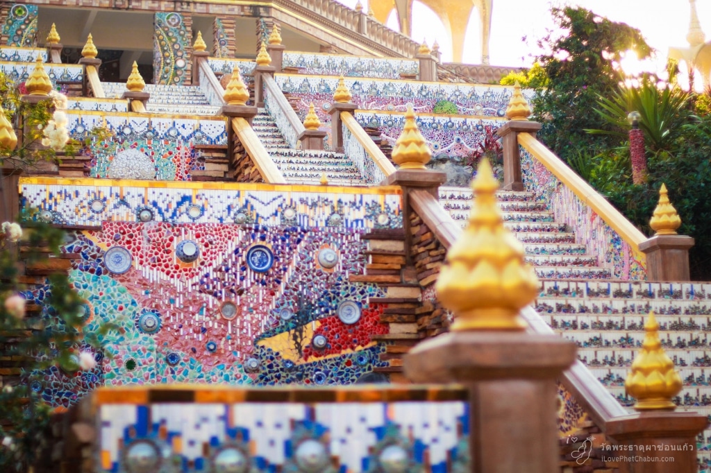 วัดพระธาตุผาซ่อนแก้ว12