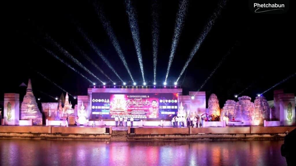 พิธีเปิดการแสดงแสงสีเสียง “พระพุทธมหาธรรมราชา เกริกฟ้า พลังศรัทธาคู่ธานินทร์” (3)