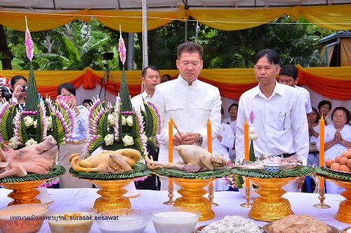 อุ้มพระดำน้ำ เพชรบูรณ์